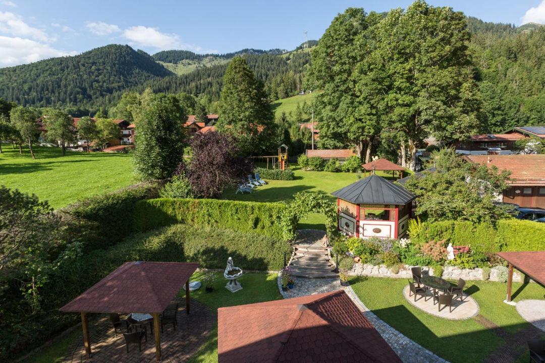 Отель Alpenhof Байришцелль Экстерьер фото